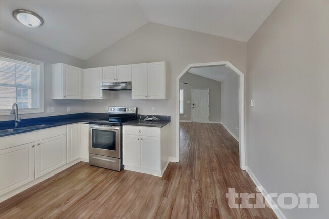 Foto del edificio - 5169 Parkerwood Dr