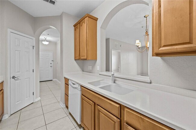Foto del edificio - 1351 Venezia Ct