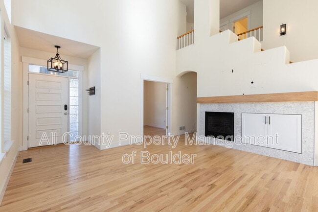 Building Photo - 313 Caribou Pass Cir