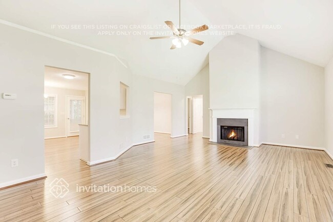 Foto del edificio - 202 Legend Creek Ln