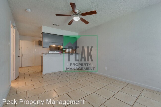 Building Photo - 2 br, 1.5 bath House - 4939 Miller