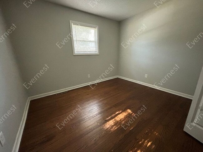 Building Photo - 9307 Feldbank Dr