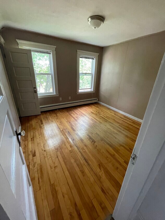Foto principal - 10 Svenson Ave