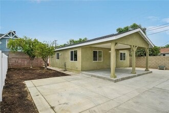 Building Photo - 4664 Sierra St