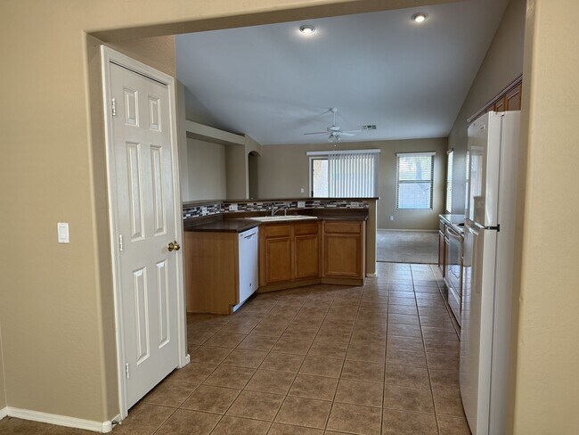 Foto del edificio - The Villages of Queen Creek rental home!