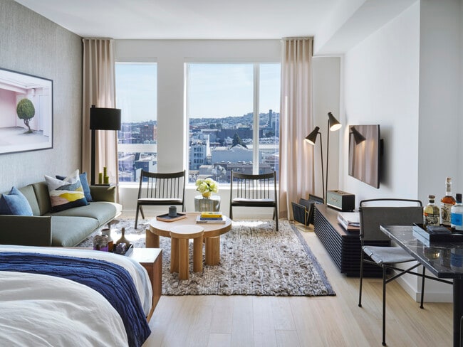 Interior Photo - Fifteen Fifty