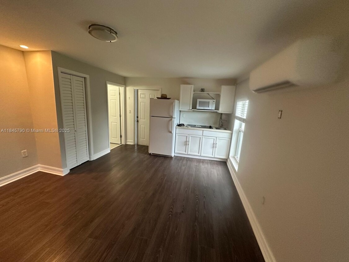 Building Photo - 13000 SW 260th Terrace