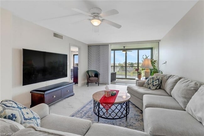 Building Photo - 4260 SE 20th Pl