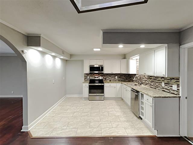 Foto del edificio - 2141 Province Ln