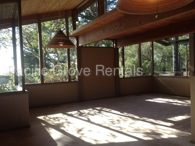Building Photo - 4142 Sunridge Rd