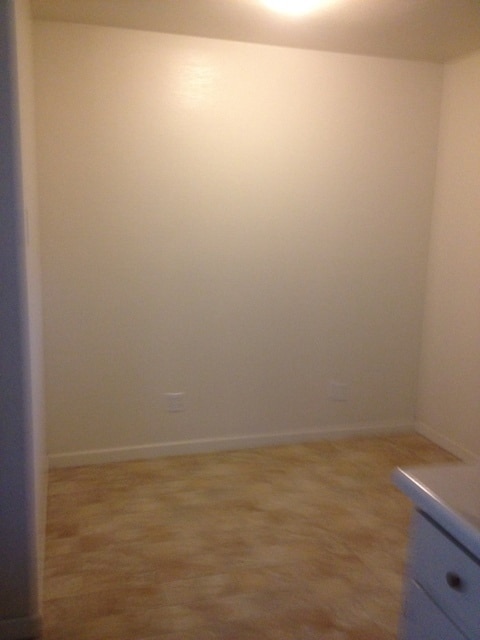 Building Photo - NEW REMODELED