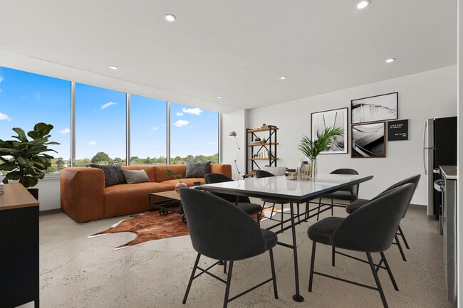 Foto del edificio - The Bank Tower Apartments