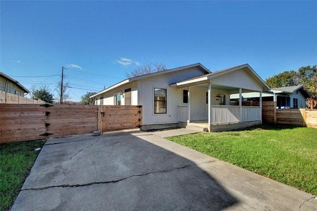Building Photo - 6803 Santos St
