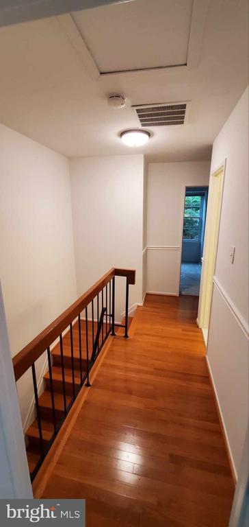 Building Photo - 5990 Annaberg Pl