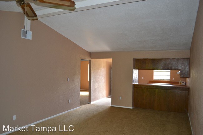 Building Photo - 2 br, 2 bath House - 4405 W. Humphrey St.