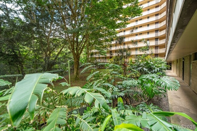 Building Photo - $3100 / 3 Bed / 2 Bath in Launani Valley a...