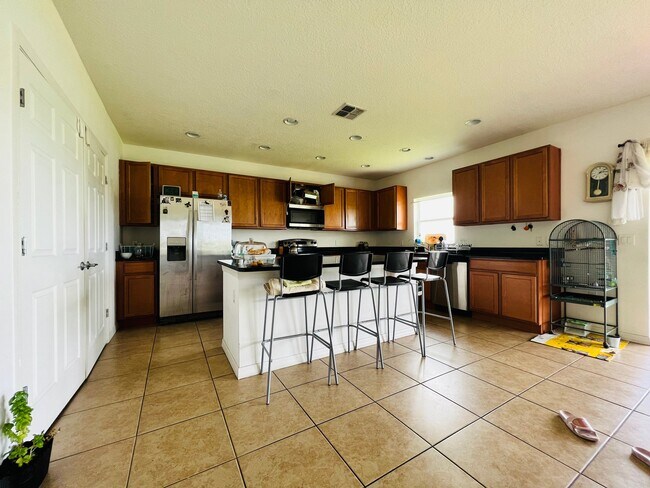 Building Photo - 4969 Whistling Wind Ave