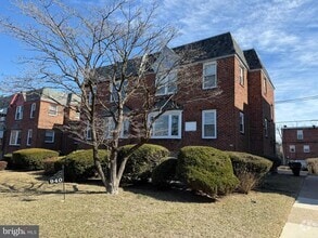 Building Photo - 940 Vernon Rd