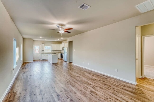 Foto del edificio - 8204 Burnt Orchid Dr