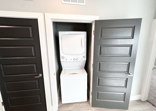 Foto del edificio - 5005 E Parmer Ln