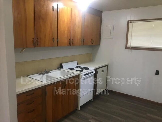 Building Photo - 1818 Missouri St