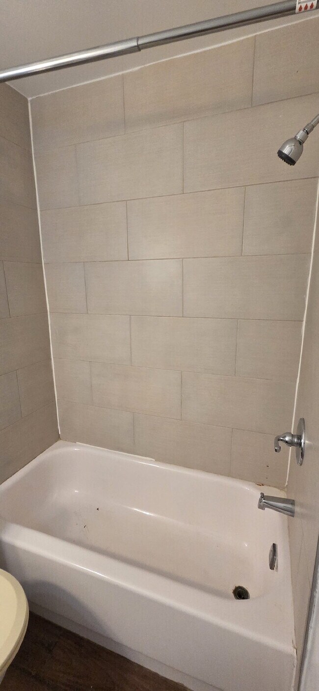 Beautiful 3BR Home in Lorton - Beautiful 3BR Home in Lorton