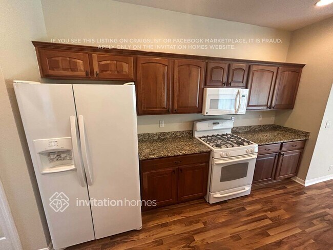 Foto del edificio - 4314 Whistlewood Cir