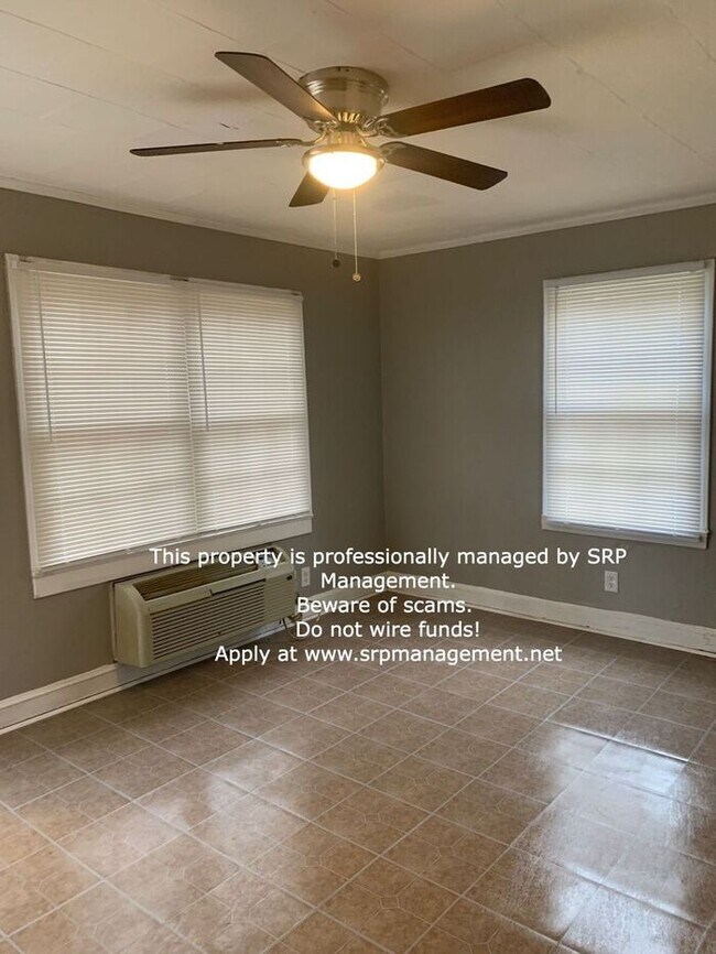 Building Photo - 2 BR / 1 BA Available for Rent in Gastonia...