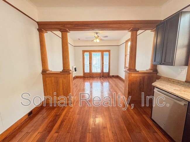 Building Photo - 2632 O'Reilly St