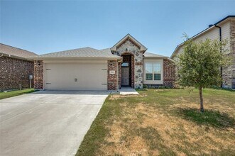 Building Photo - 9212 Vista Mill Dr