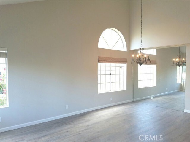 Foto del edificio - 24852 Via Sonoma