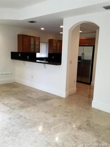 Foto del edificio - 3076 Ohio St