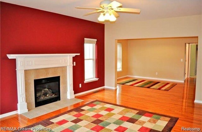 Building Photo - 25600 Portico Ln