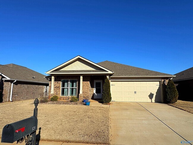 Foto del edificio - 121 Daymark Dr