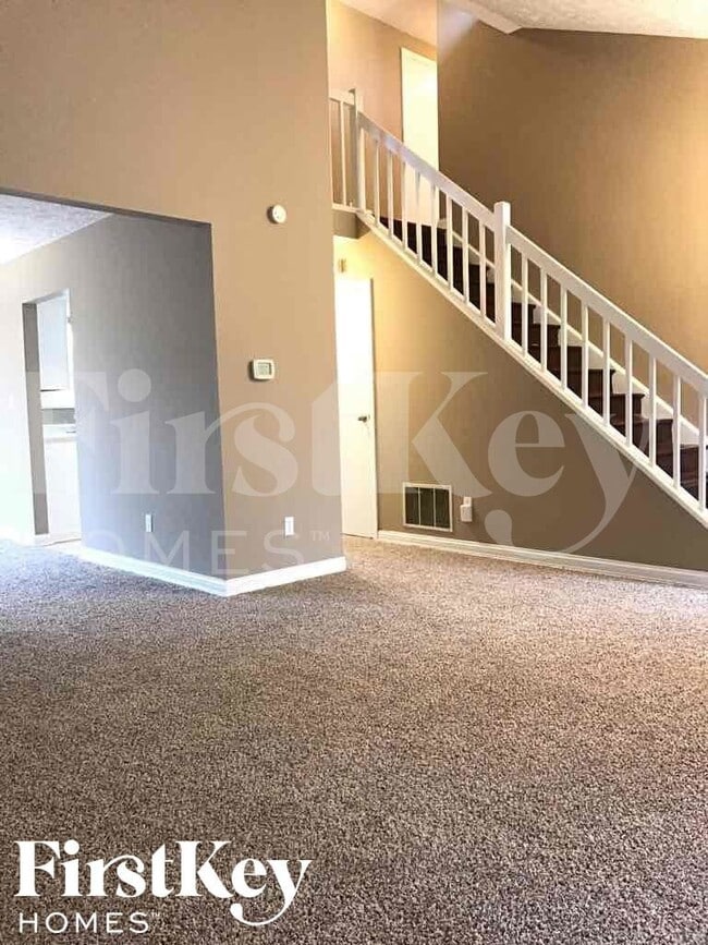 Building Photo - 5683 Colonist Cir