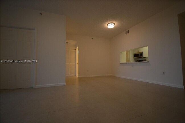 Foto del edificio - 9755 NW 52nd St