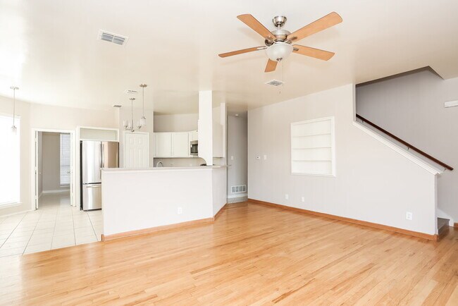 Foto del edificio - 2128 Amber Springs