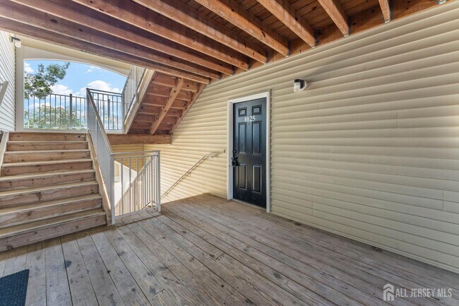 Foto del edificio - 1025 Dogwood Ct