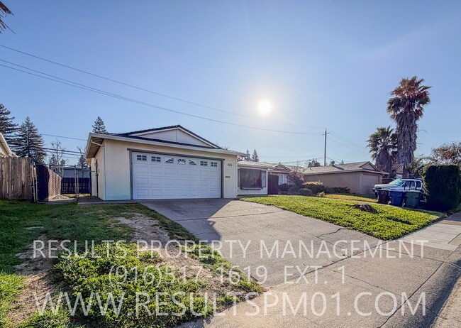 Foto del edificio - Four bedroom in North Highlands