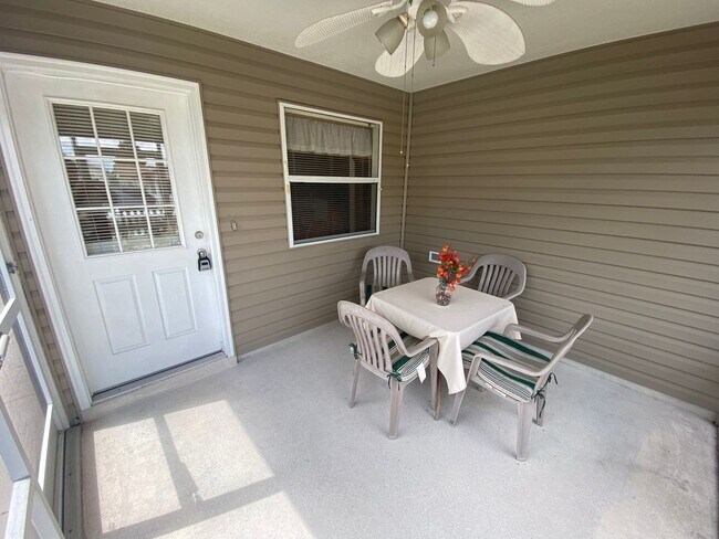 Building Photo - Beautiful 2 + 2 Villa, Mostly Furnished AN...
