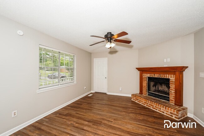 Foto del edificio - 2029 Brewster Rd, Birmingham, AL 35235