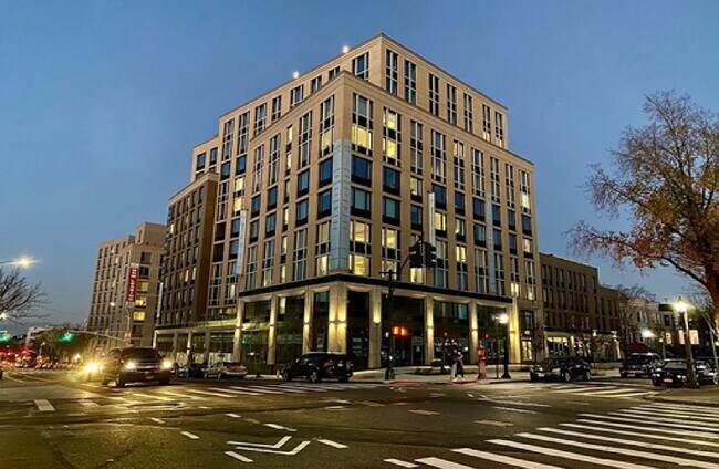 Foto del edificio - 409 Eastern Pkwy