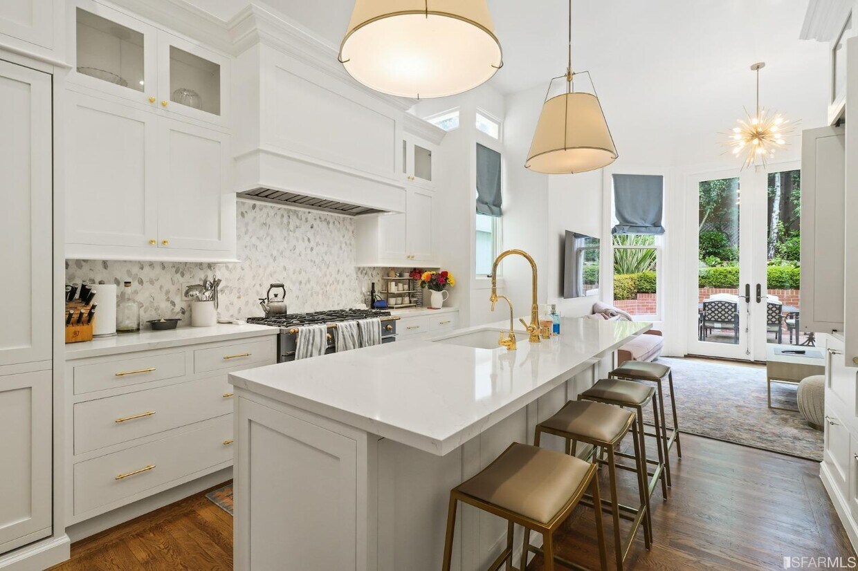 Foto principal - 3242 Washington St