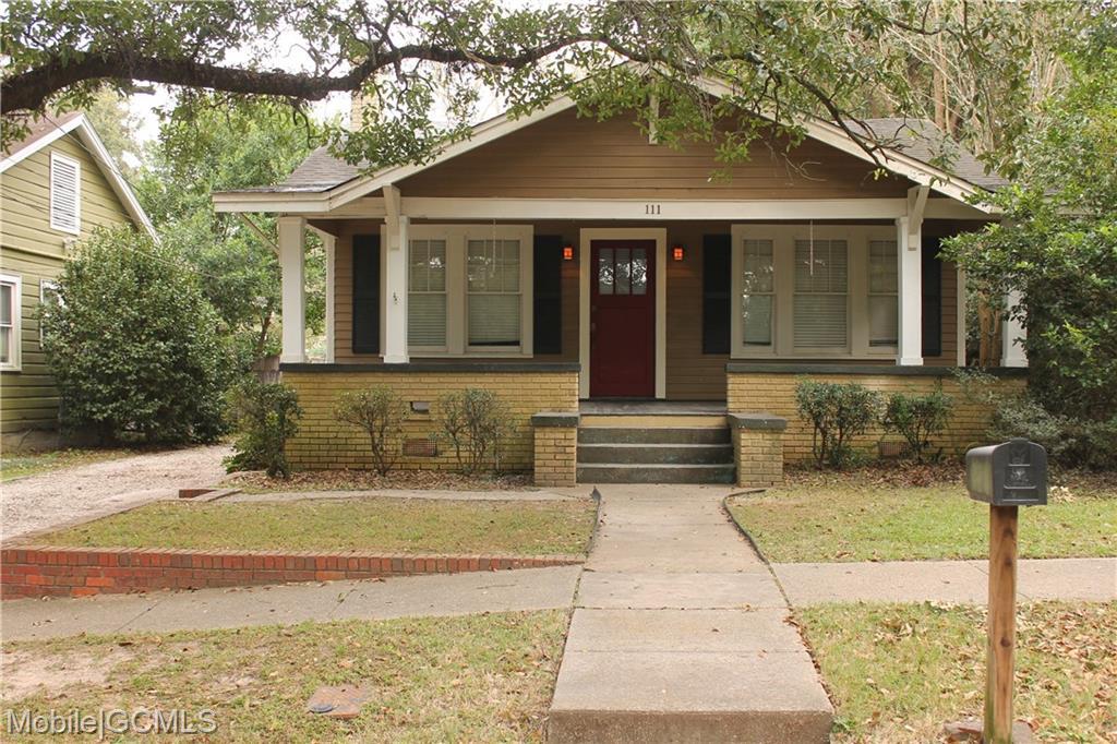 Foto principal - 111 Westwood St