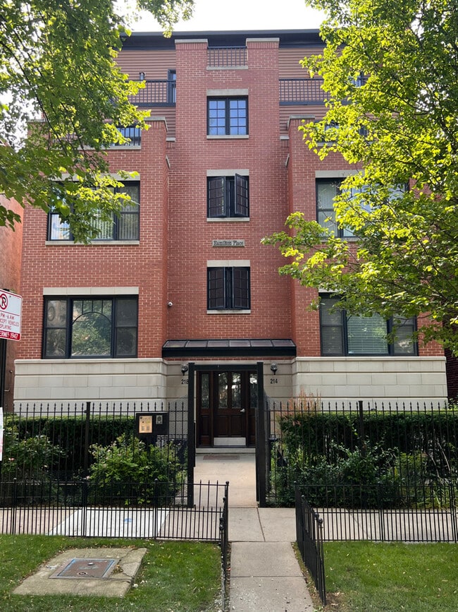 Building Photo - 218 S Hamilton Ave