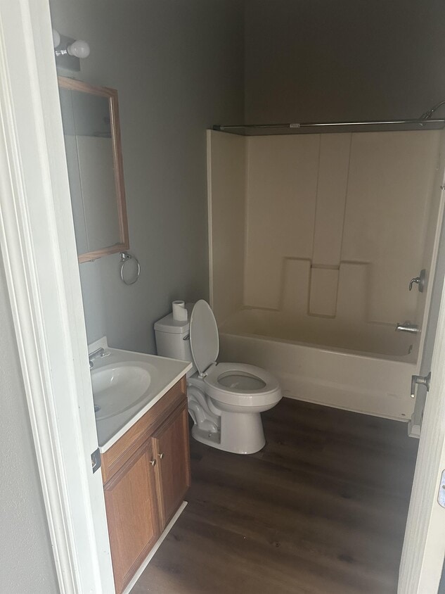 110 S ster Ave, Omro, WI 54963 House Rental in Omro, WI