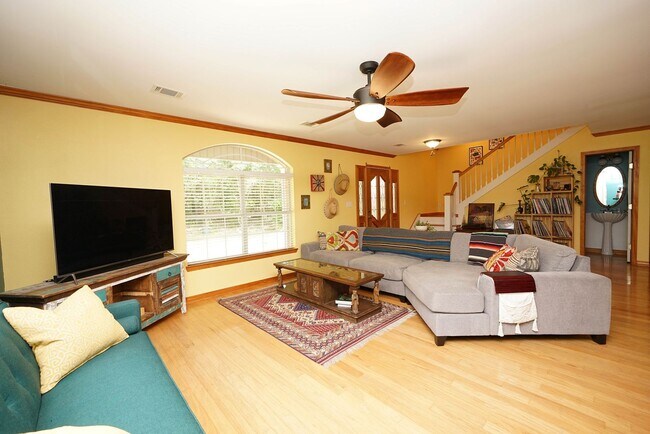 Foto del edificio - Charming Home in Poquito Bayou – A Nature ...