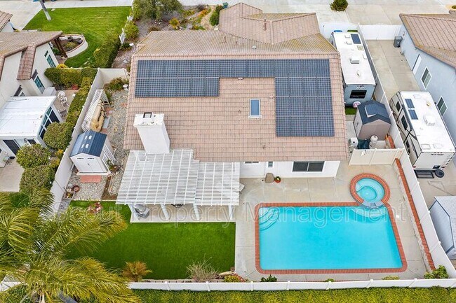 Foto del edificio - 24357 Kentucky Derby Way