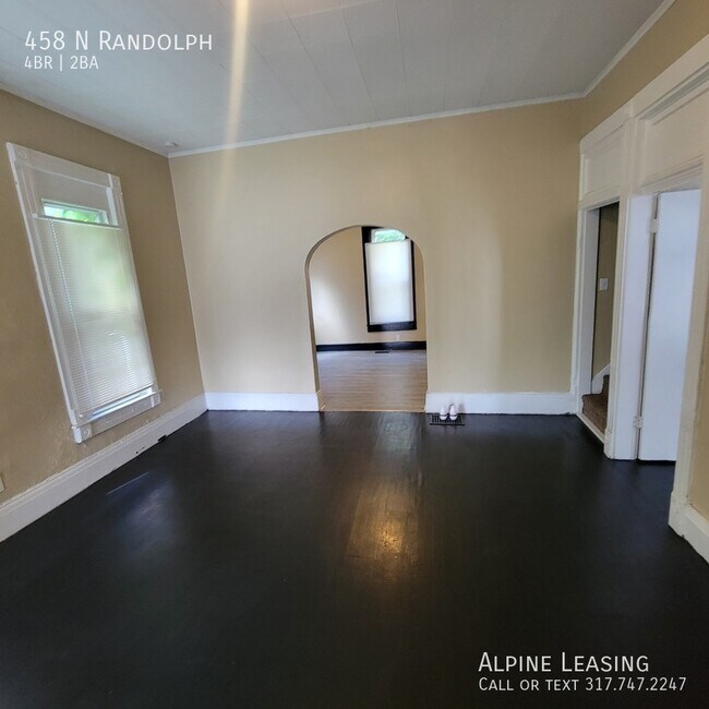 Building Photo - 458 N Randolph-