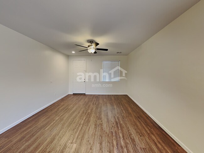 Foto del edificio - 14381 N Bannerstone Court